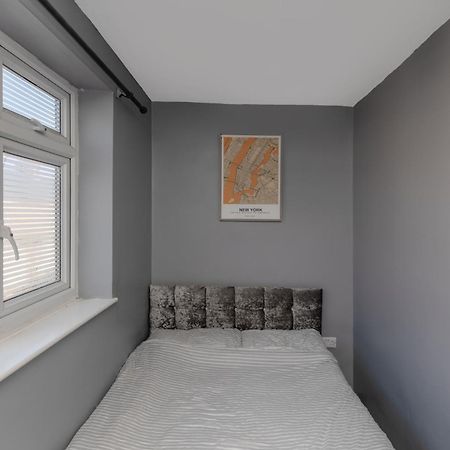 Central Thornaby Rooms Thornaby on Tees Esterno foto